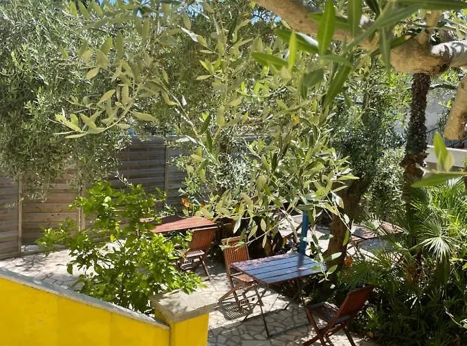 Pjacal Penzion 3*