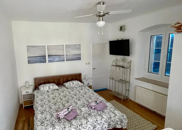 Pjacal Veli Lošinj